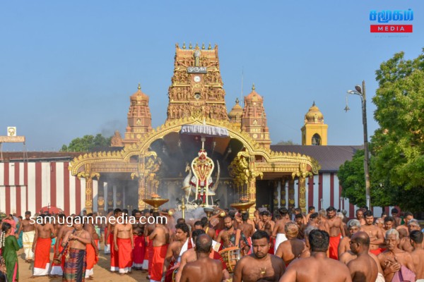 தமிழ் சித்திரைப் புத்தாண்டை முன்னிட்டு கோயில்களில் விசேட பூஜை வழிபாடுகள்! samugammedia 